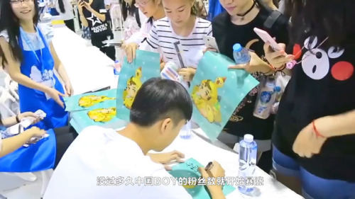 手残联萌(手已废图片搞笑)插图3