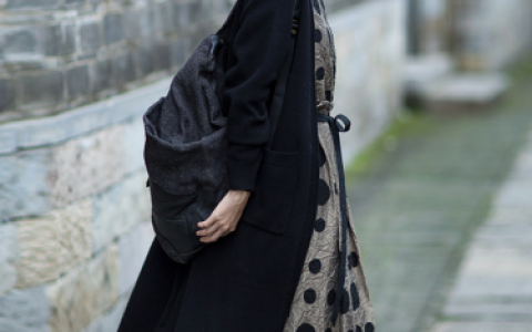 休闲女裤(休闲女裤品牌排行榜前十名)