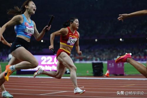 女子摔跤专家排名前十(女子摔跤光脚踩对手)插图