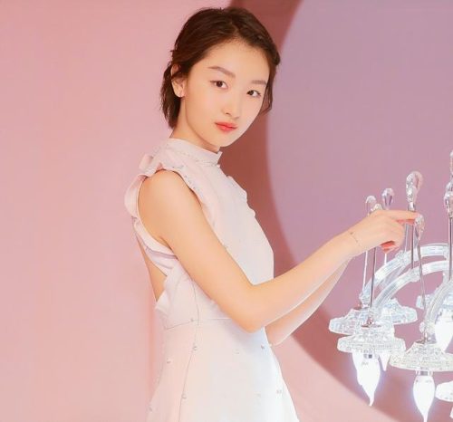 中国女明星片酬排行榜(90后女演员片酬排行榜)插图4