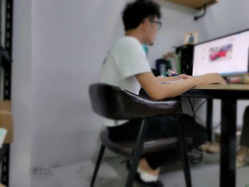 写字台高度(小学生桌椅高度对照表)插图9