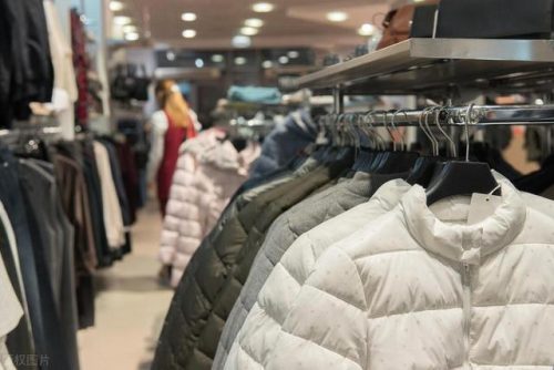 国外羽绒服排行榜(世界十大羽绒服顶尖品牌)插图1