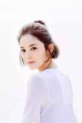 古力娜扎剪短发(古力娜扎1988年出生)插图4