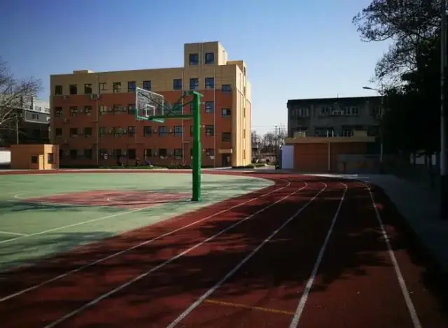 九十二中(广州九十二中学学霸是谁)插图1