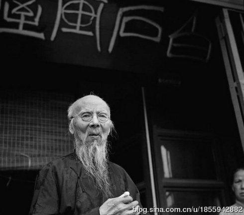 当今画坛领袖排名前十(当代大画家排名)插图