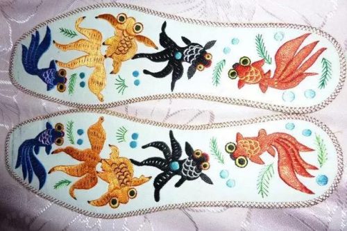 鞋垫图样(手工鞋垫多少钱一双成品)插图