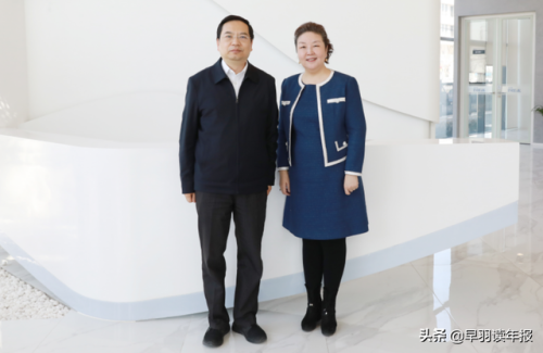 中国美女富豪排行榜(杨澜夫妇福布斯排名)插图