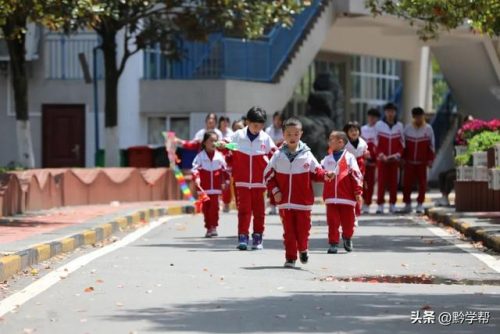 贵阳校服公司排名前十(专业校服定做厂家)插图40