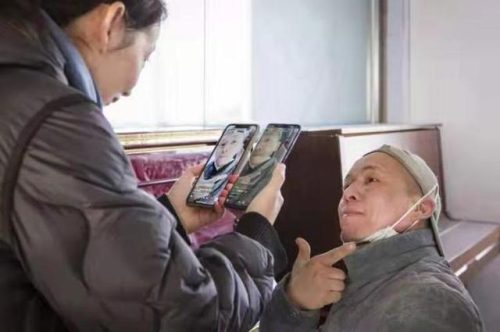 快手弹钢琴红人排行榜(弹钢琴高手)插图1