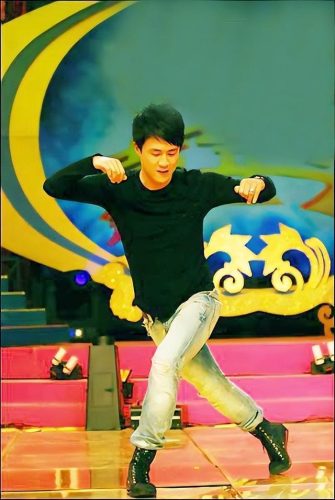 杜淳张嘉倪综艺节目(张嘉倪个人资料及图片)插图5