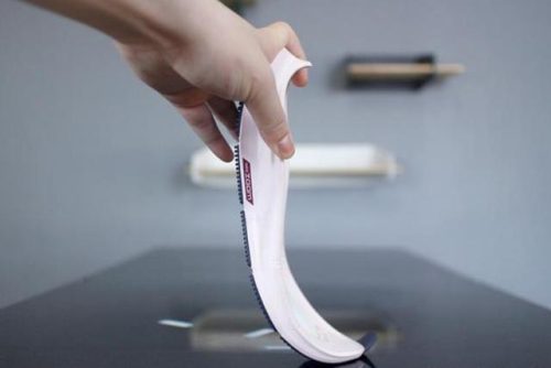耐克减震科技排名前十(耐克的减震颗粒是叫什么)插图1