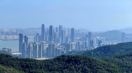 中国城市高楼排行榜(300米以上高楼城市排名)插图5