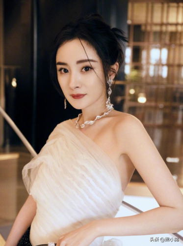 内地女星长相排名前十(中国女明星颜值前50名)插图2