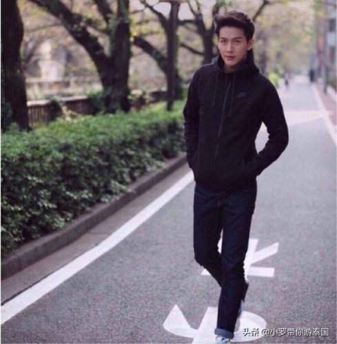 2015泰国男星排行榜(泰国十大当红男明星)插图10