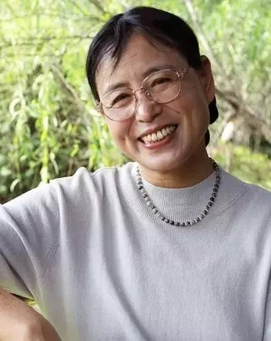 中国现代女作家排行榜(畅销书女作家排行榜)插图20