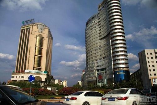 曲靖优惠酒店排名前十(在曲靖开酒店)插图1