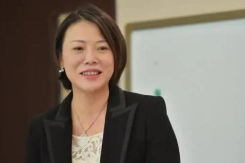 年轻女富豪排行榜(中国年轻女首富十大排名)插图2