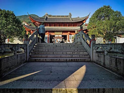 中国大庙排名前十(中国寺庙的热门程度)插图11