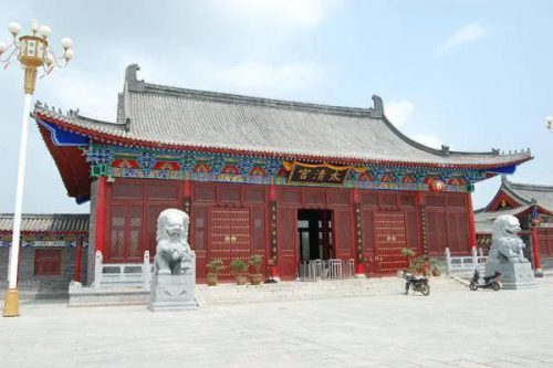 中国大庙排名前十(中国寺庙的热门程度)插图
