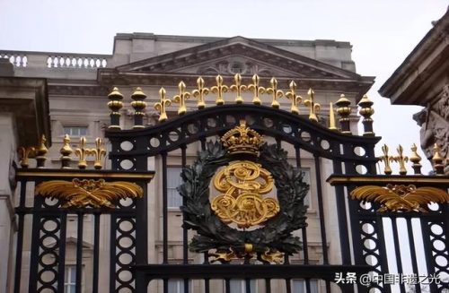 全球知名宫殿排名前十(全球钻石品牌排行榜)插图32