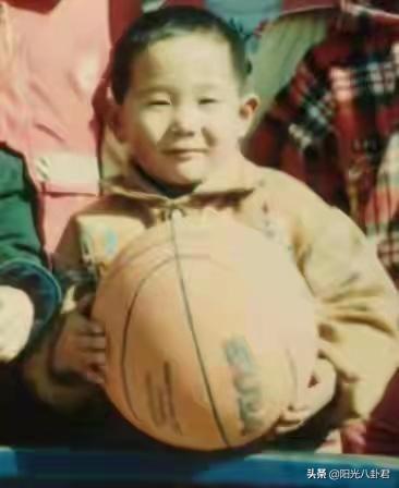中国最丑男明星排行榜(丑陋演员的代表作品)插图13