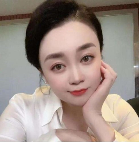 关婷娜个人资料(中戏明星名单大全最新)插图22