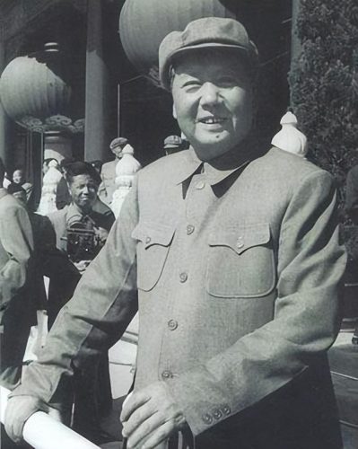 国歌歌词(国歌歌词全文打印)插图13