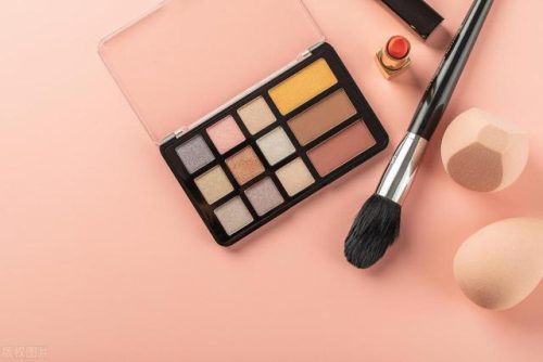 眼影品牌排行榜10强(眼影排名前十的品牌)插图