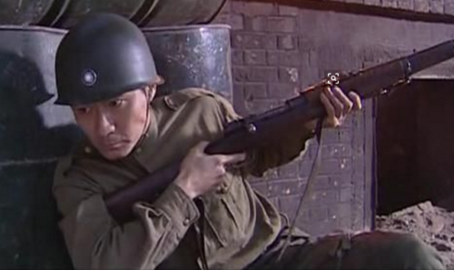 猎鹰1949剧情介绍(猎鹰1949免费版)插图1