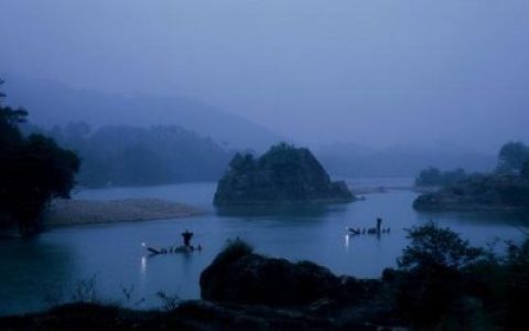 芙蓉楼送辛渐的写作背景(送元二使安西的写作背景)
