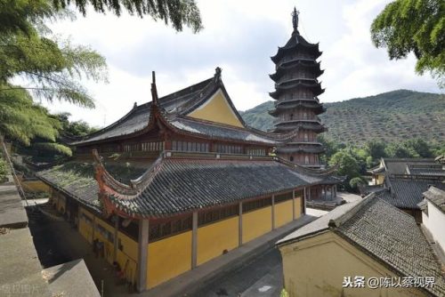 宁波寺庙排名前十图片(北京最灵验的寺庙排行)插图