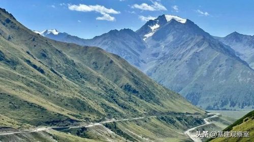 天山最美隧道排名前十(东天山特长隧道)插图1