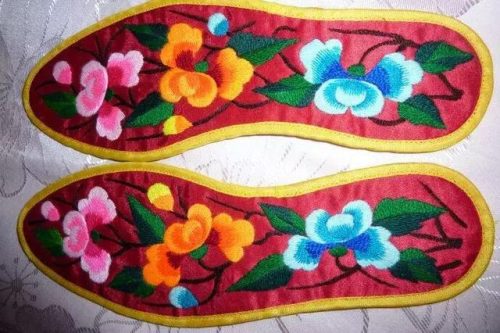 鞋垫图样(手工鞋垫多少钱一双成品)插图3