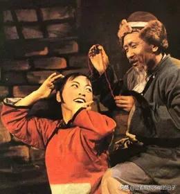 十大样板戏剧排行榜(样板戏十大经典唱段)插图21