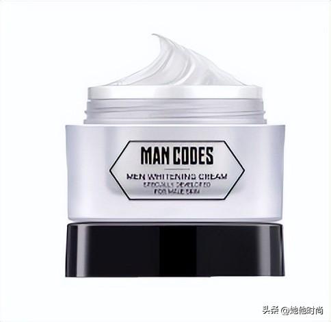 男士保湿水排行榜10强(男生脸干用什么补水)插图9