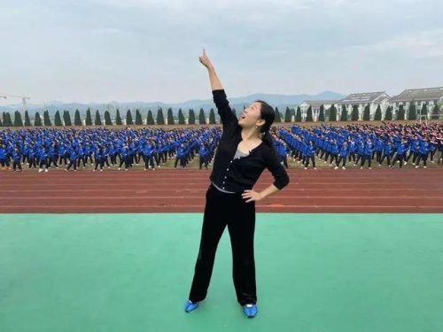 2020前十音乐排名老师(招聘音乐老师)插图