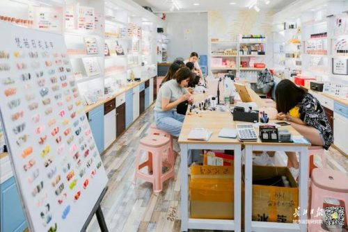 荆门休闲美甲店排名前十(国内最知名美甲店)插图16