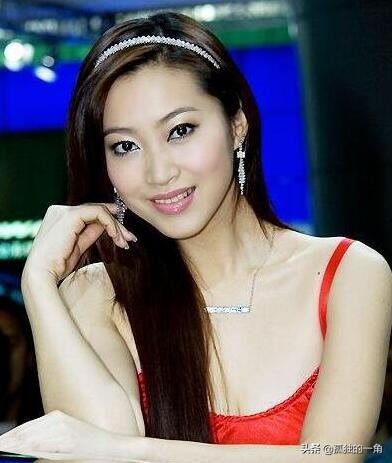 中国女车模排行榜(汽车模特)插图7
