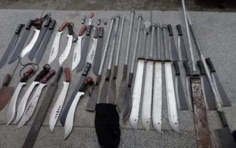 近战武器排行榜前十(十大最强近战武器排名)