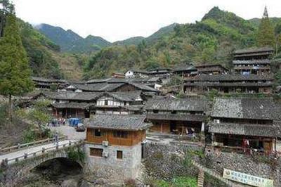 云浮十大名墓排行榜(广东云浮十大名墓有哪些)插图1