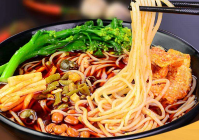 柳州十大螺蛳粉店排行榜最新(柳州十大品牌螺蛳粉)插图1