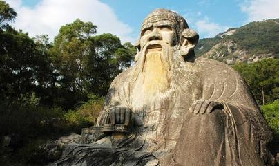 吉尼斯十大巨人排行榜(中国十大身高巨人排行榜)插图1