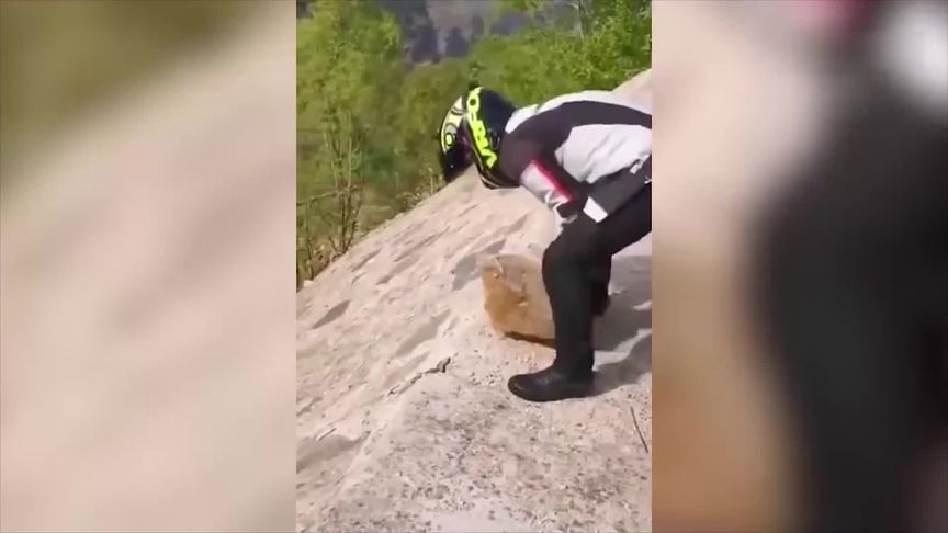 搞笑视频排行榜中国(笑死人的中国搞笑视频)插图1