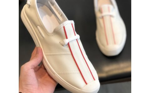 鞋子中国品牌排行榜(双星鞋子是中国品牌吗)