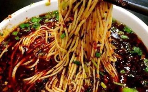 十大变态辣条排行榜(变态辣方便面排行榜)