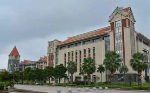 吴川十大中学排行榜第几(吴川十大首富排行榜)