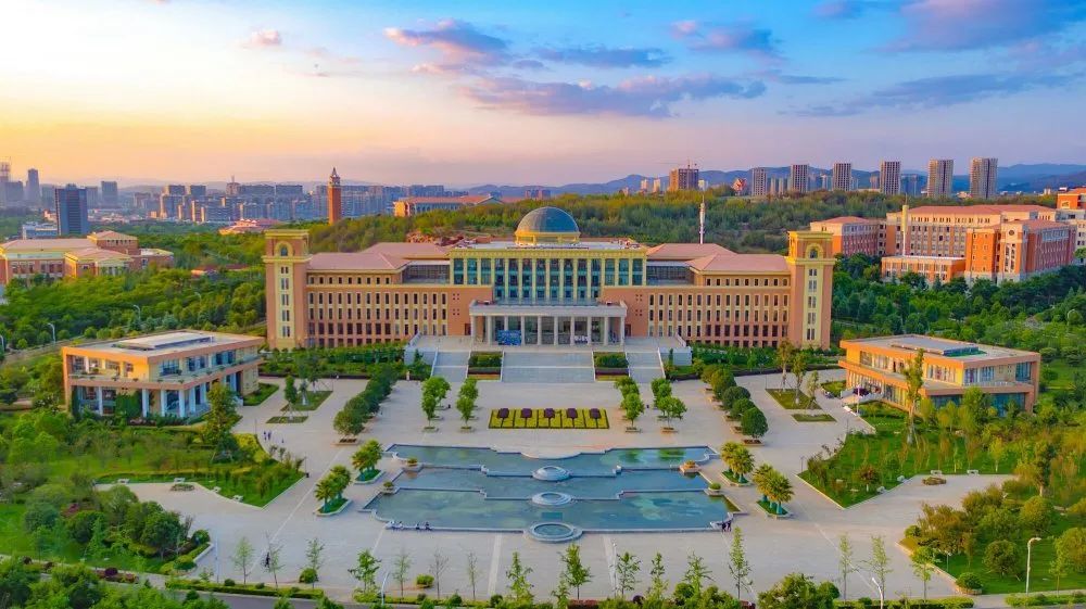 广西十大学科排行榜公布(十大最难学科排行榜)插图