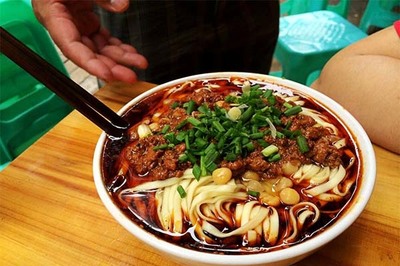 新疆十大面馆排行榜(南京十大面馆排行榜)插图1