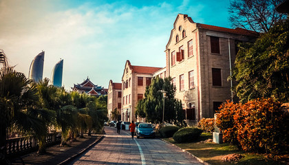 国内大学十大排行榜(中国十大大学名校排行榜)插图