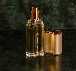 十大女王香水品牌排行榜(中国国产十大香水品牌排行榜)插图